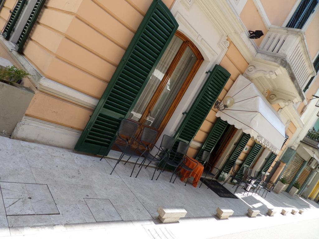 Hotel Delizia Genovese Montecatini Terme Buitenkant foto